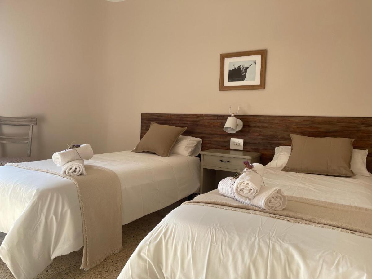 Fonda Peremiquel Hotel Castellar De N'Hug Exterior foto